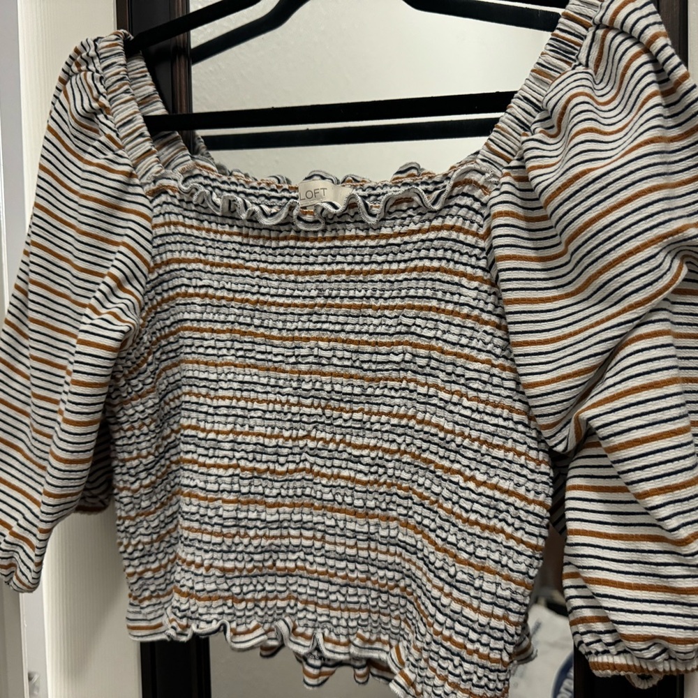LOFT SIZE LARGE —ON OR OFF THE SHOULDER CROP STRIPPED SHIRT
